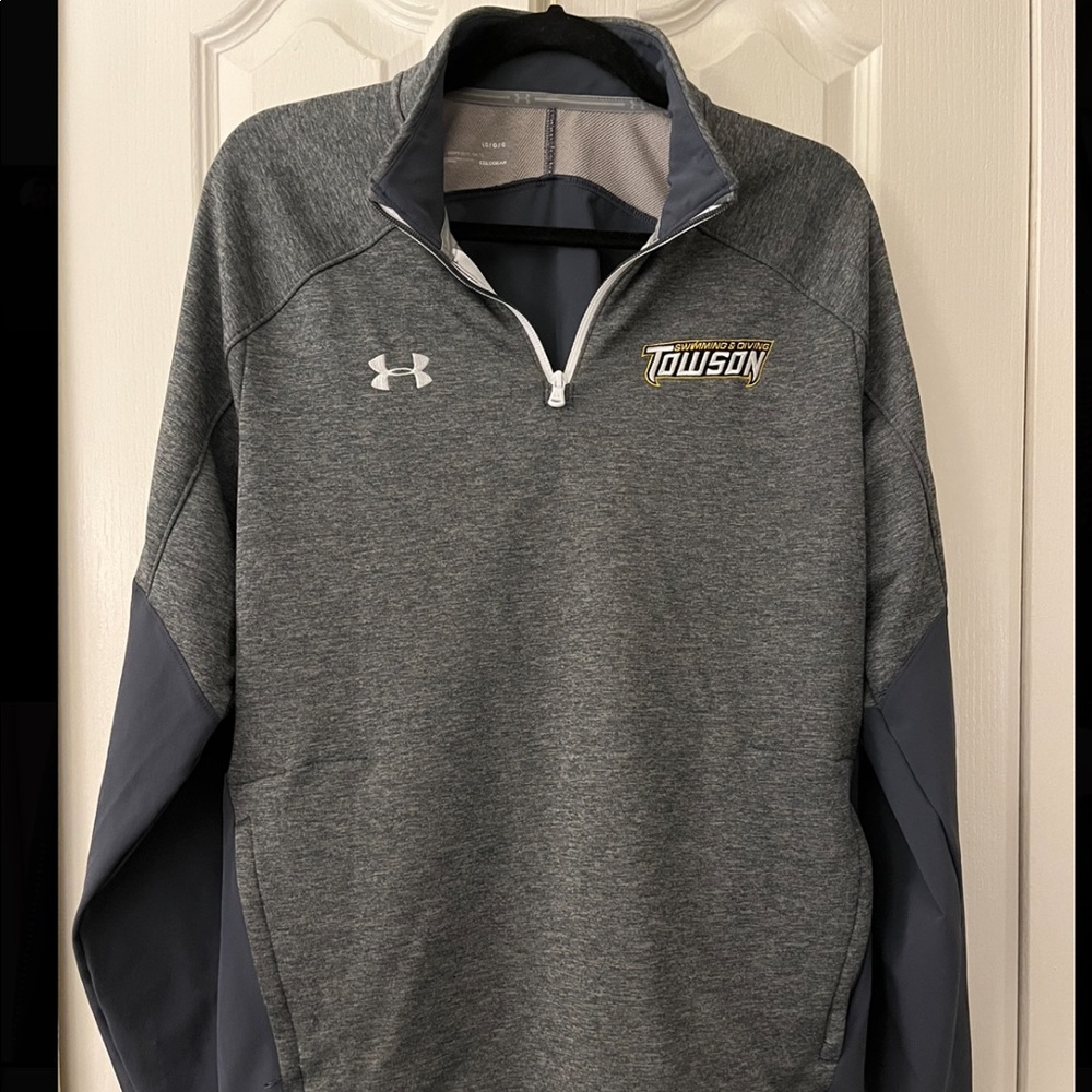Athlete Issued Under Armour Towson University Swimming and Diving Pullover